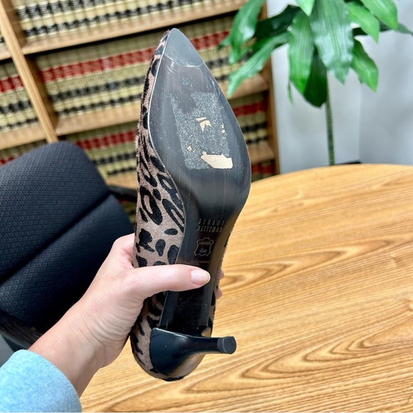 Stuart Weitzman Leopard Calf Hair Leather Pointy Toe Heels EUC - Picture 9 of 11